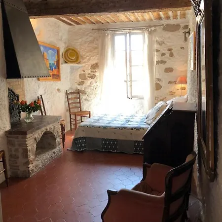 Old Home, Roof Terrace And Sea Views *