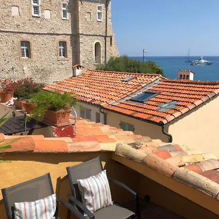 Old Home, Roof Terrace And Sea Views * Антіб